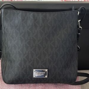 Michael Kors shoulder bag